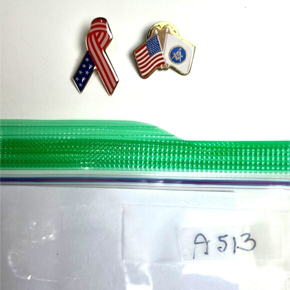 American & Massachusetts Flag Crossed Lapel Pin Set Patriotic Ribbon Pin A513 - Picture 5 of 5